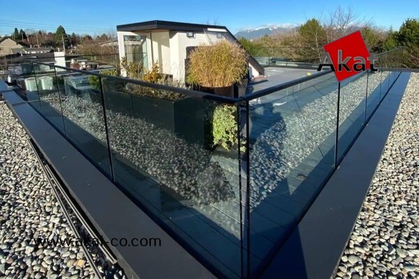 هندریل شیشه ای