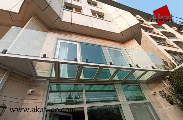 نرده شیشه ای بالکن