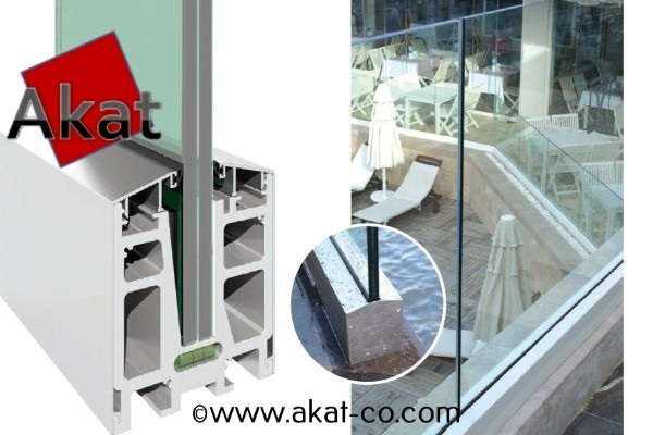 نرده شیشه ای اکسپوز